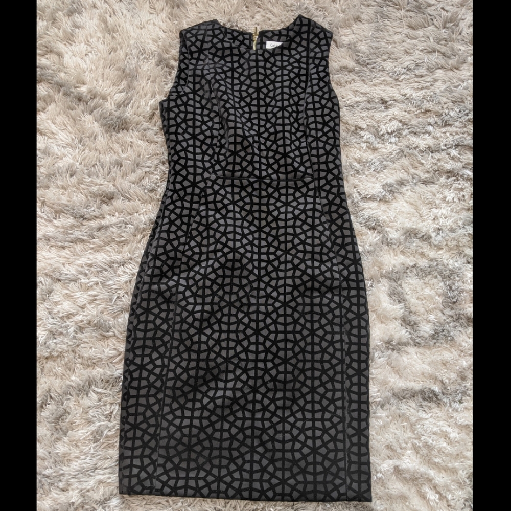 Calvin Klein NWOT Geo Velvet Sheath Dress